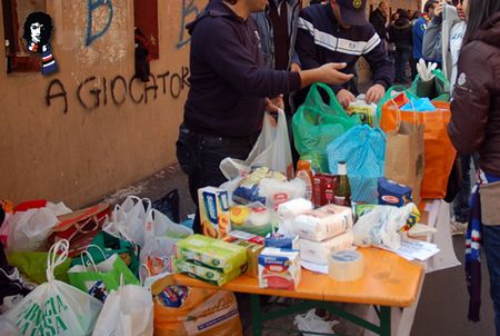 11-11-02 raccolta alluvione 2011 (2)