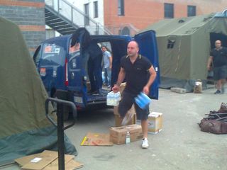 12-06-04 aiutiamo l emilia 2