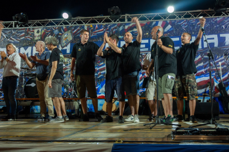 39C08281-8D22-4684-99E0-23E4E9591374